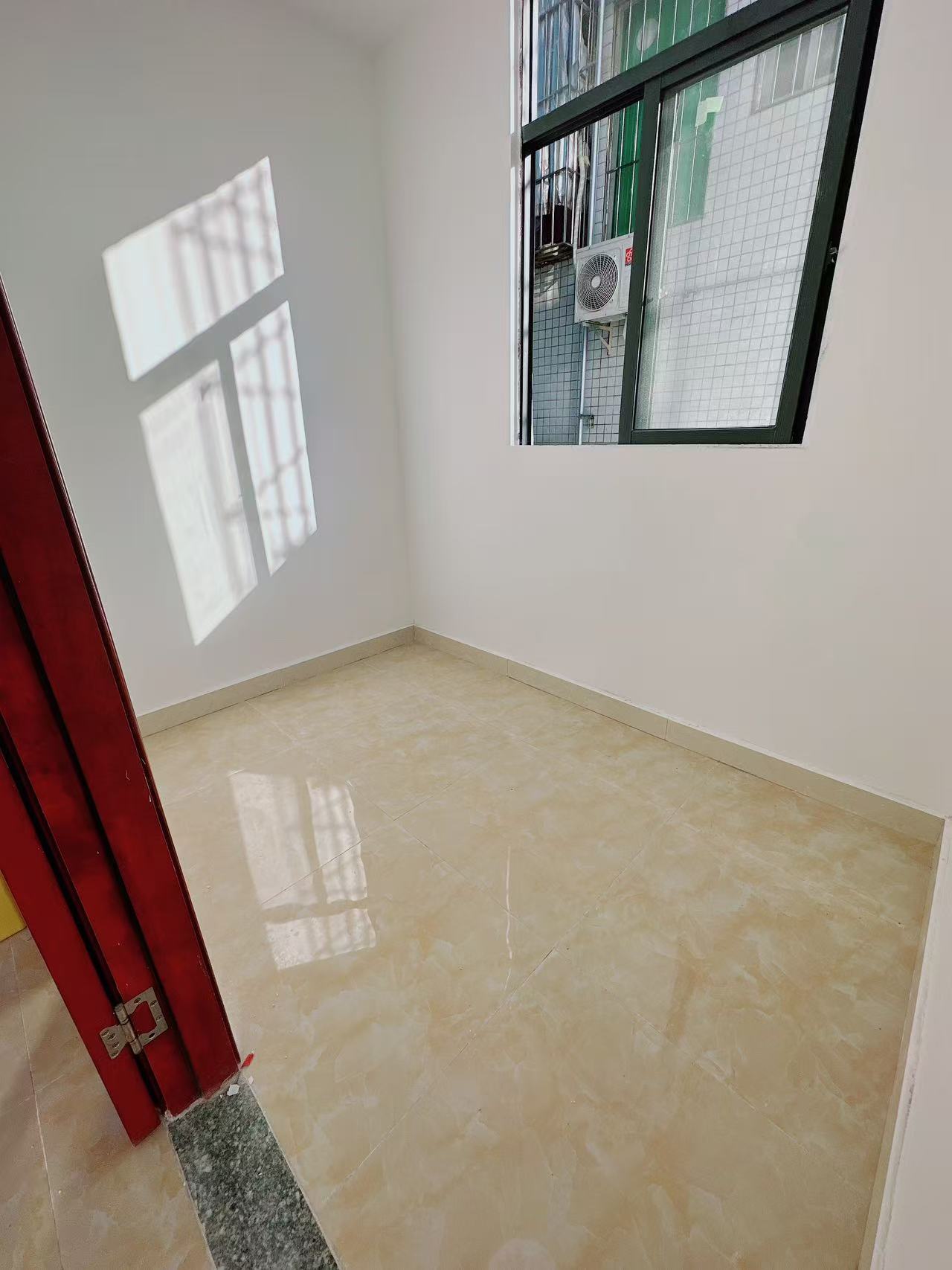 1745205496734020.jpg 1f560c52000ed79f87321960415506b.jpg