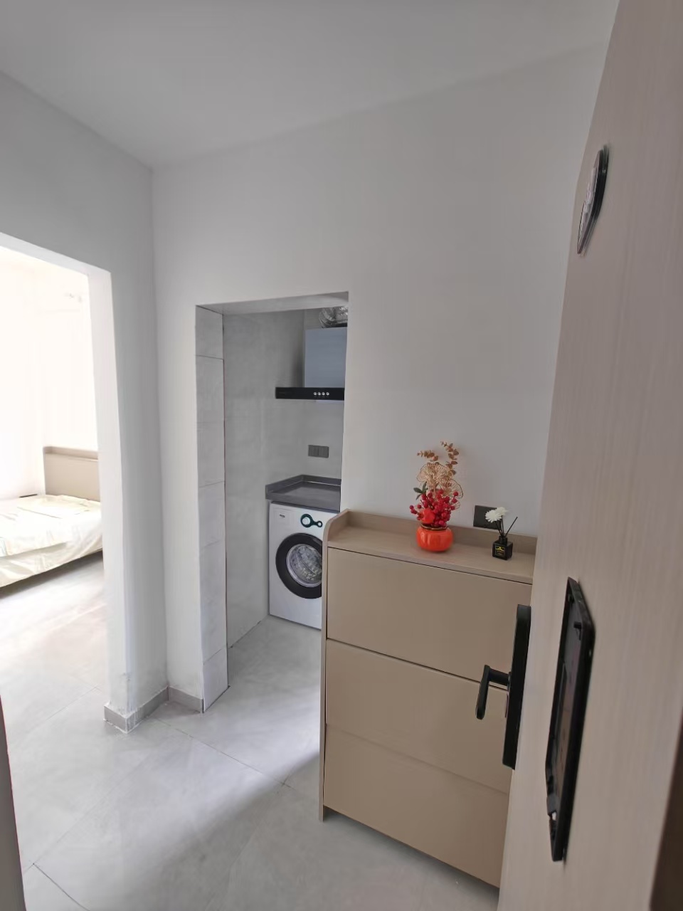 1747383094881846.jpg ee41bd5930618d3af26bc5ad2910f0c.jpg